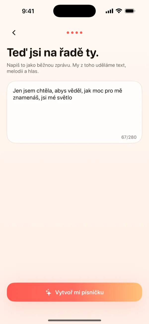 Obrazovka tvorby v DroppaPop s napsaným výročním vzkazem a vybranou náladou Pop.